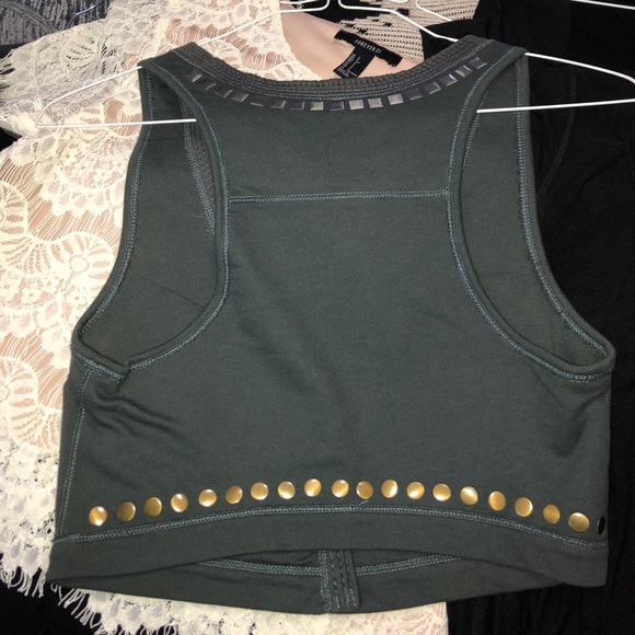 Abercrombie and Fitch cropped Vest - Picture 4 of 4